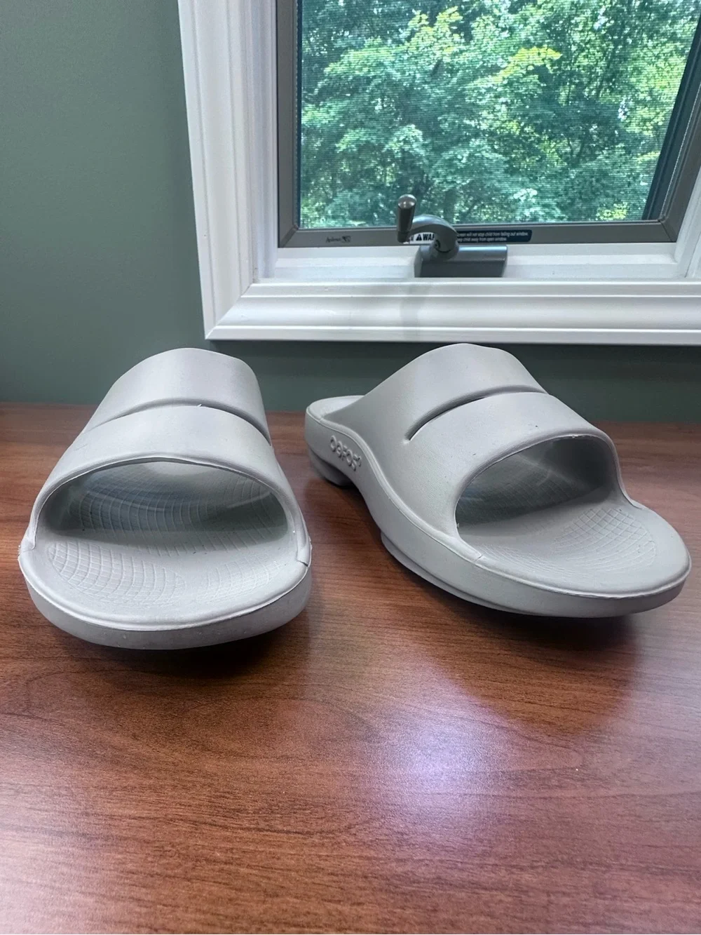 Oofas Recovery Sandals Gray Slide Sandals - Casual Slip-On Mens Sz 10 Womens 12